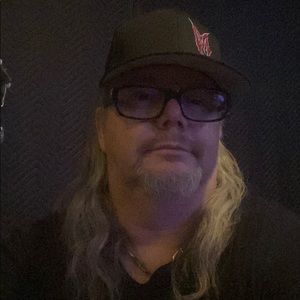 Meet your Posher, Vince